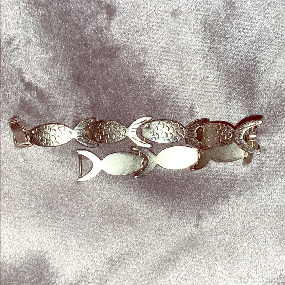 Funky fish bracelet • Sterling silver 👀🐟